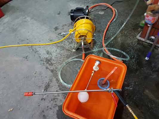 洗車機水箱浮球進水控制